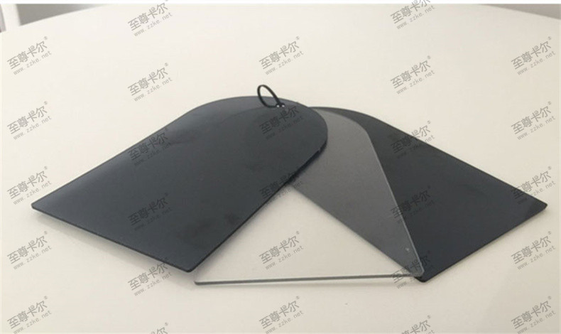 耐力板雨棚多少钱一个平方.jpg