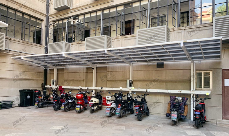香港六宝典最新版开奖非机动车棚.jpg