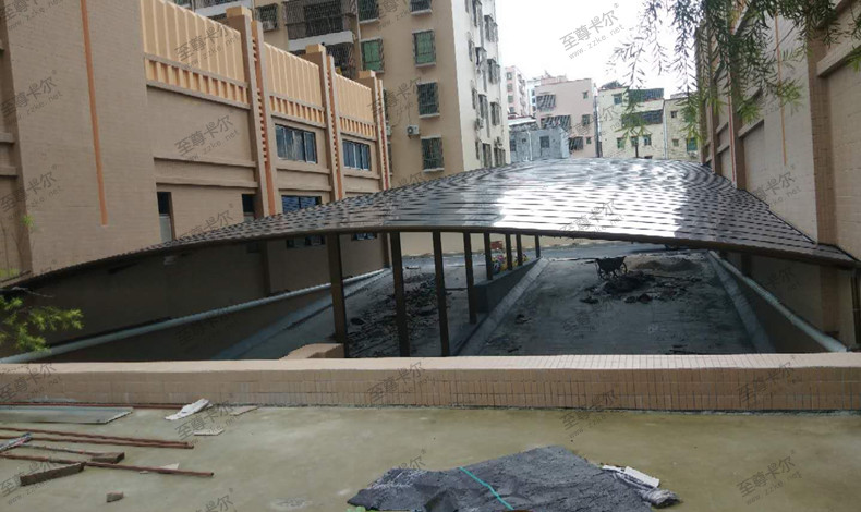 香港六宝典最新版开奖入库棚.jpg