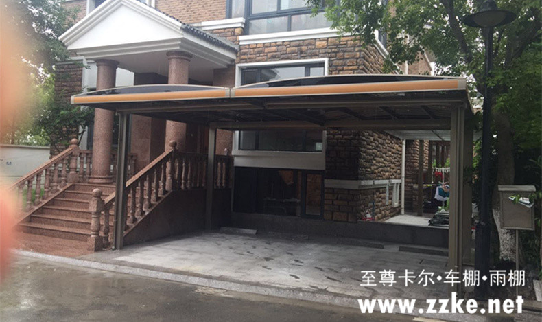 为什么都说香港六宝典最新版开奖车棚好？