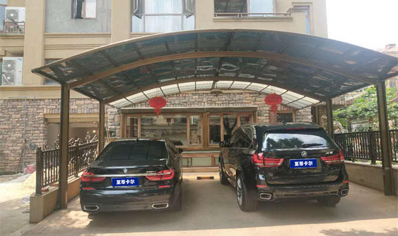 香港六宝典最新版开奖铝合金车棚是车棚中的佼佼者