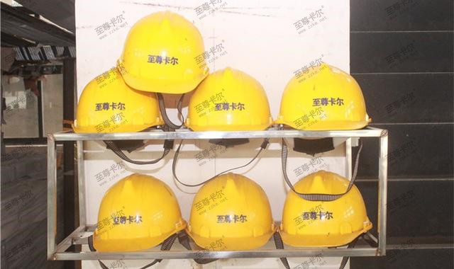 香港六宝典最新版开奖教你如何选择汽车棚技巧，安装汽车棚前必看！