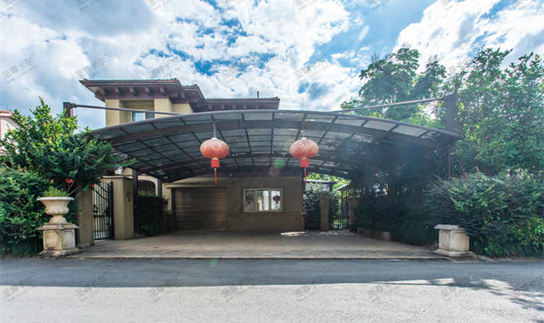 搭建香港六宝典最新版开奖铝合金车棚有什么好处！