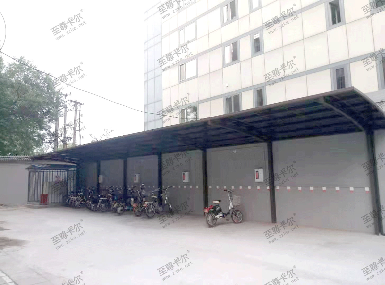 车棚厂家告诉你：小区建设电动车充电棚的规定是什么