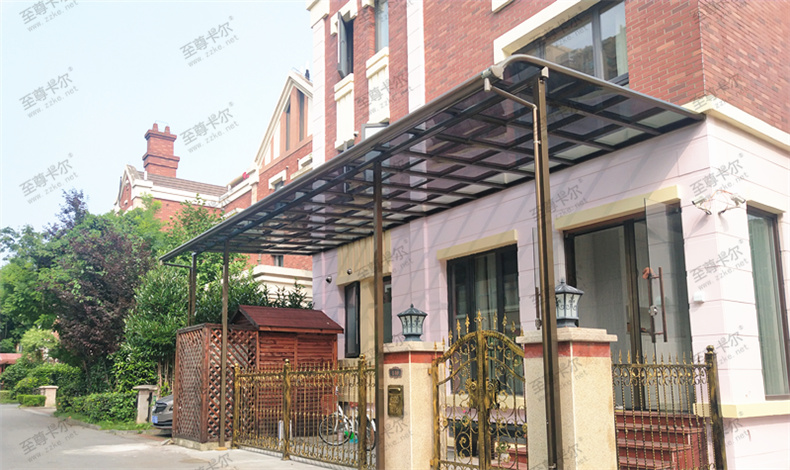 别墅门口雨棚怎么选?在安装雨棚又需注意什么呢？