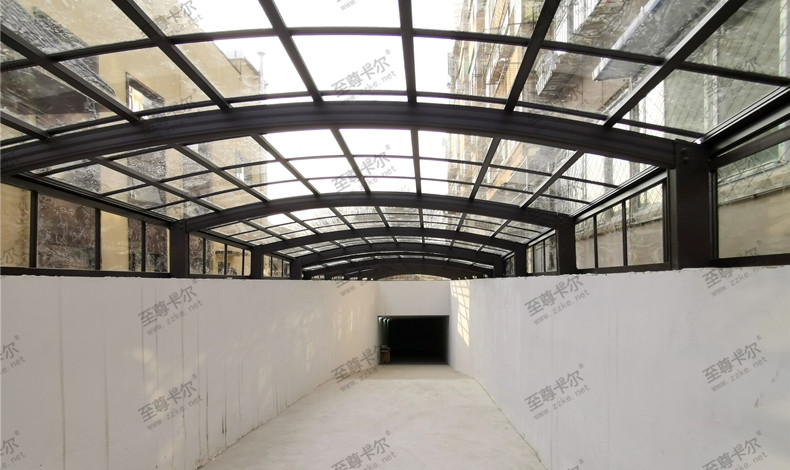 北京昌平全季酒店地下车库出入口雨棚完工